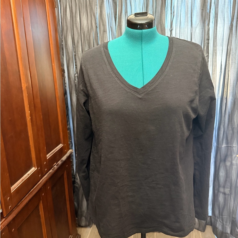 Sonoma Women's Black V-Neck Long Sleeve Top